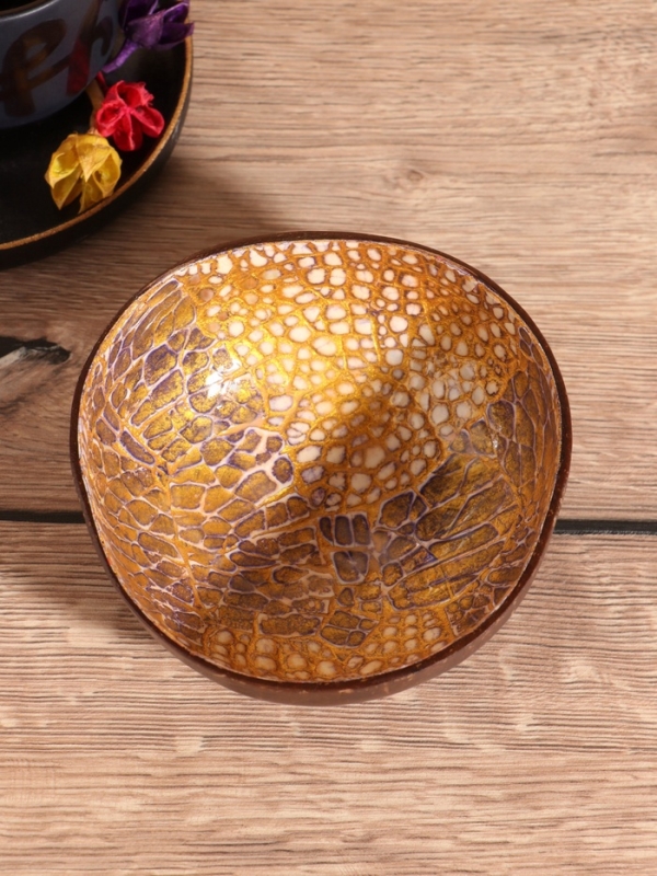 Чаша Чаша "Космос" 14х14х6 см, кокос