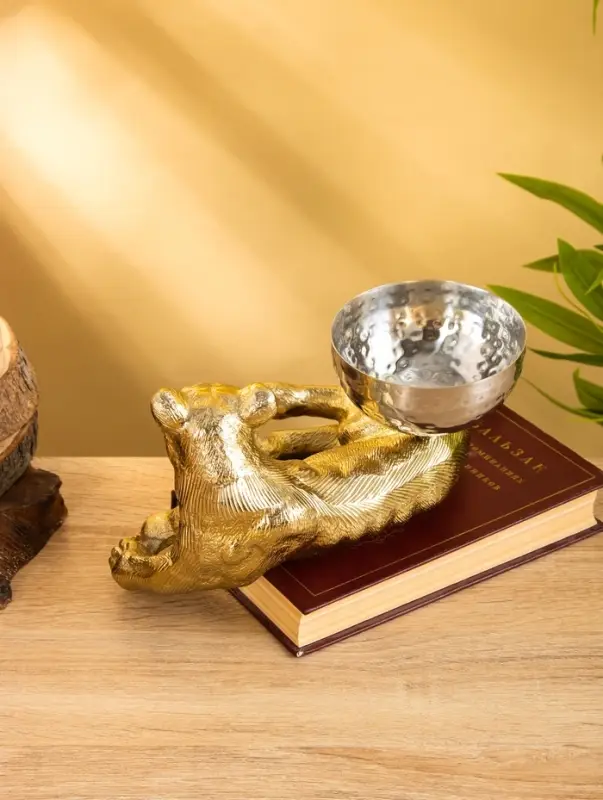 Сувенир с чашей "Пантера" 28х20,5х13 см, алюминий