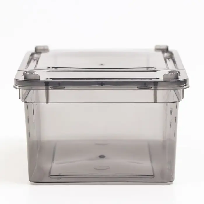 Переноска - отсадник для рептилий, 19 х 12,5 х 7,5 см, черная Переноска - отсадник для рептилий, 19 х 12,5 х 7,5 см, черная