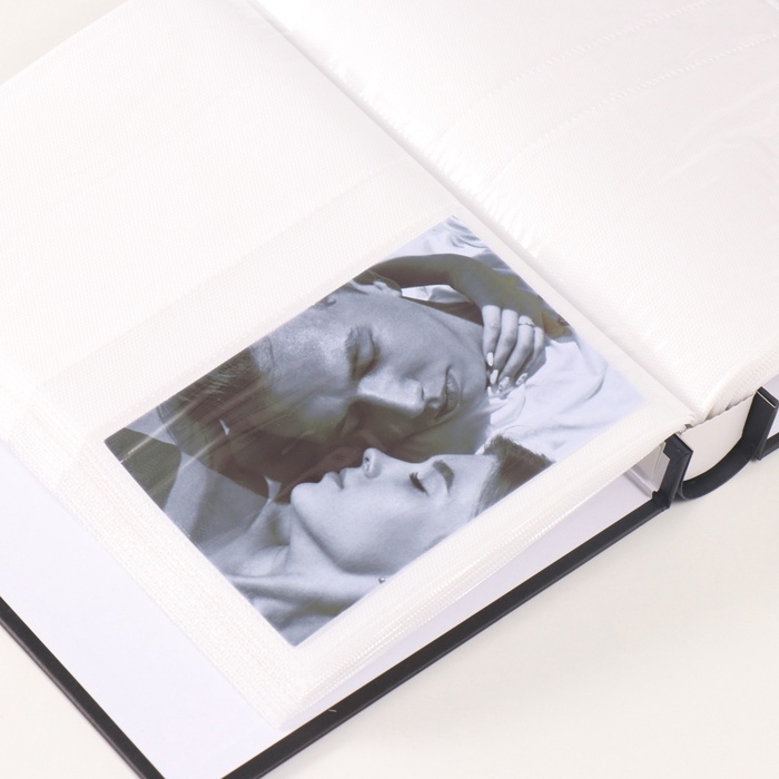 Фотоальбом на 200 фото 10х15 см Фотоальбом на 200 фото 10х15 см "Звёздная ночь" в коробке, чёрный 5,5х20,5х26,5 см