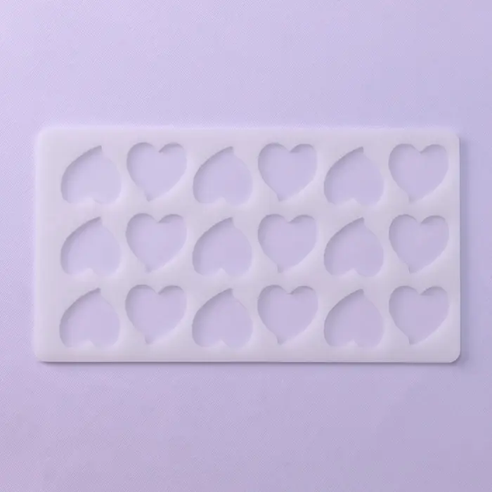 Форма для шоколада &laquo;Сердца&raquo;, силикон, 18 ячеек, 21&times;11&times;0.3 см, прозрачная