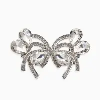 Зажим для кардигана "Ажур", капельки, цвет белый в серебре Зажим для кардигана "Ажур", капельки, цвет белый в серебре