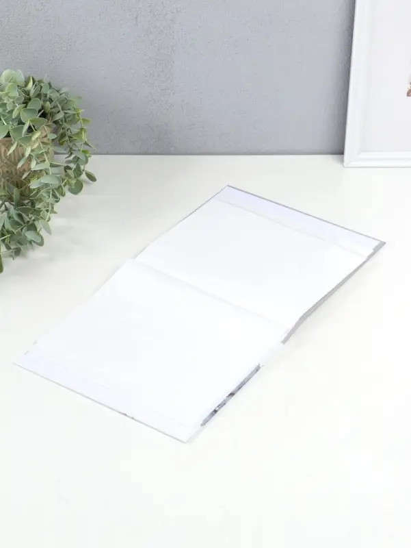 Фотоальбом на 80 фото 10х15 см "Завтрак с видом на Эйфелеву башню" в коробке 5х19х22,8 см