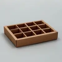 Коробка для 12 конфет, с прозрачной крышкой, 19&times;15&times;3.5 см