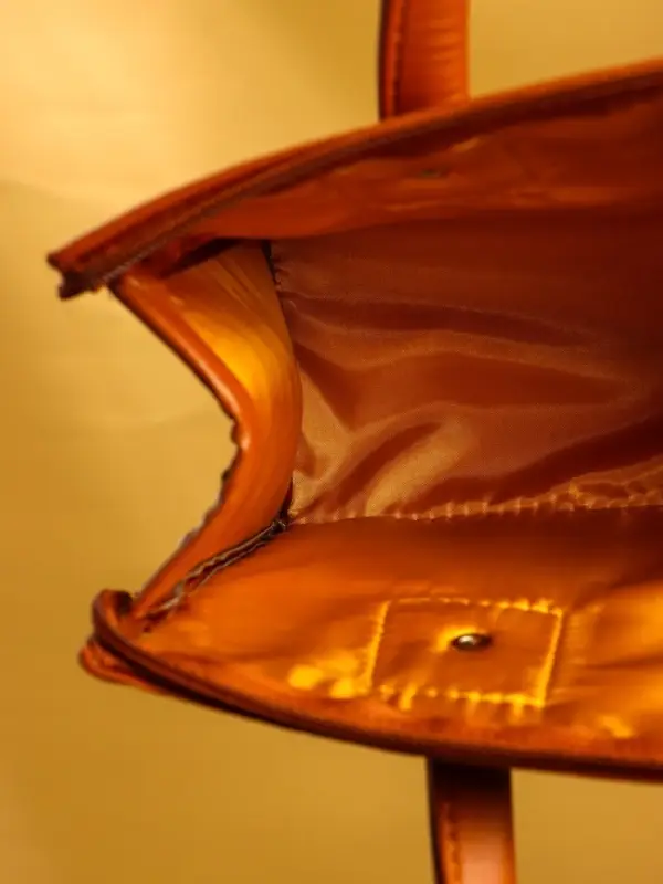 Сумка плетёная на молнии из пандана 30х10х35 см, светло-коричневый Сумка плетёная на молнии из пандана 30х10х35 см, светло-коричневый