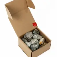 Серпентинит коробка 10 кг Колотый фракция 70 - 150 мм