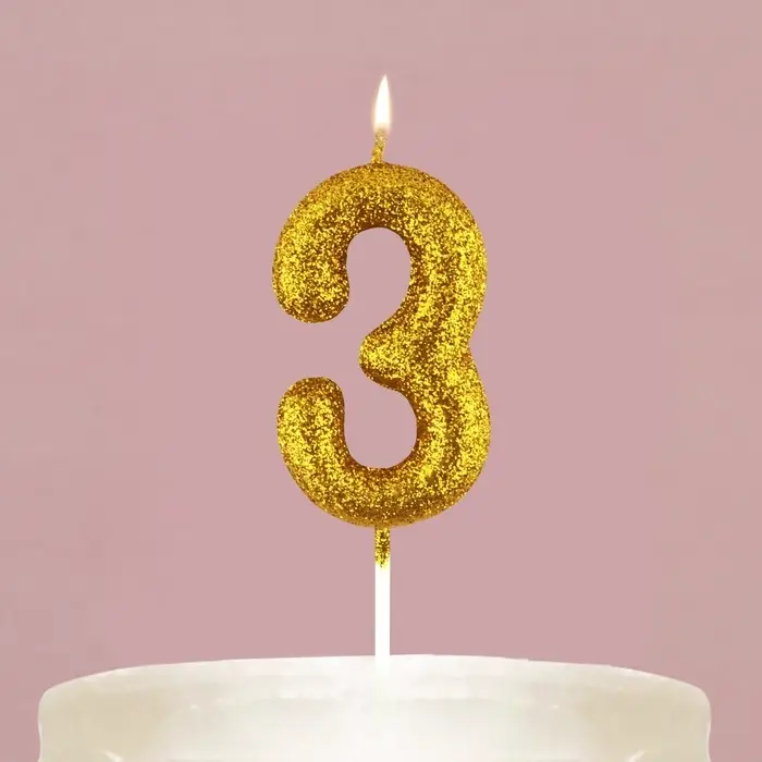Свеча для торта, цифра, блестящая «3», золото, 9,5 х 4 см Свеча для торта, цифра, блестящая «3», золото, 9,5 х 4 см