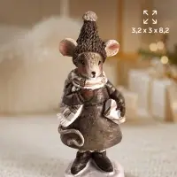 Фигурка &laquo;Мышка с подарком&raquo;, 3.2&times;3&times;8.2 см