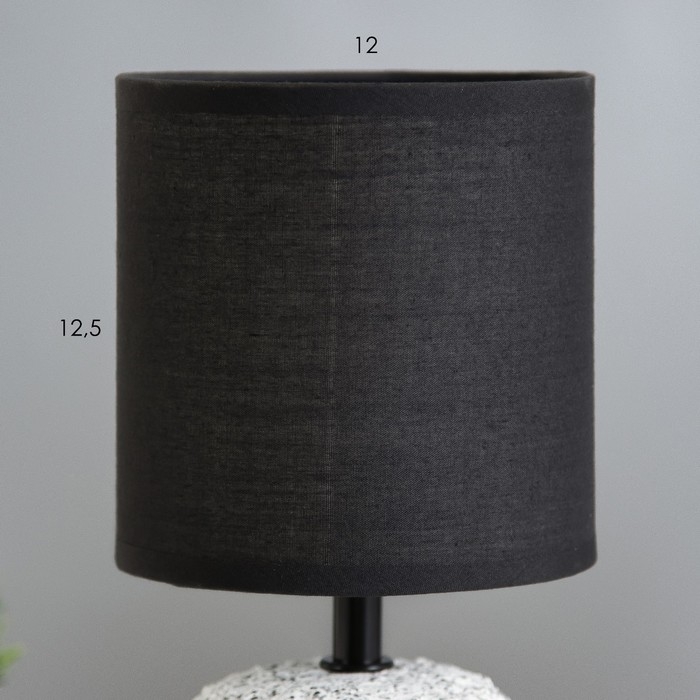 Настольная лампа Настольная лампа "Арнелла" Е14 40Вт бело-черный 12х12х26 см RISALUX