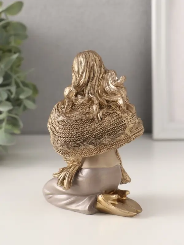 Фигурка полистоун &laquo;Мама с малышом, укутанные в шарф&raquo;, 8.5&times;6.5&times;12 см