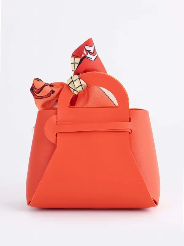 Кожанная подарочная сумочка 13 х12 х 5,5 см оранжевая Кожанная подарочная сумочка 13 х12 х 5,5 см оранжевая