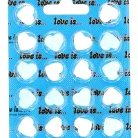 Освежающие конфеты Love is...в форме сердца со вкусом мяты, в блистере и обечайке, 10.8 г