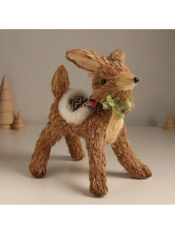 Фигурка новогодняя &laquo;Оленёнок в новогодней накидке&raquo;, 18&times;15&times;21 см