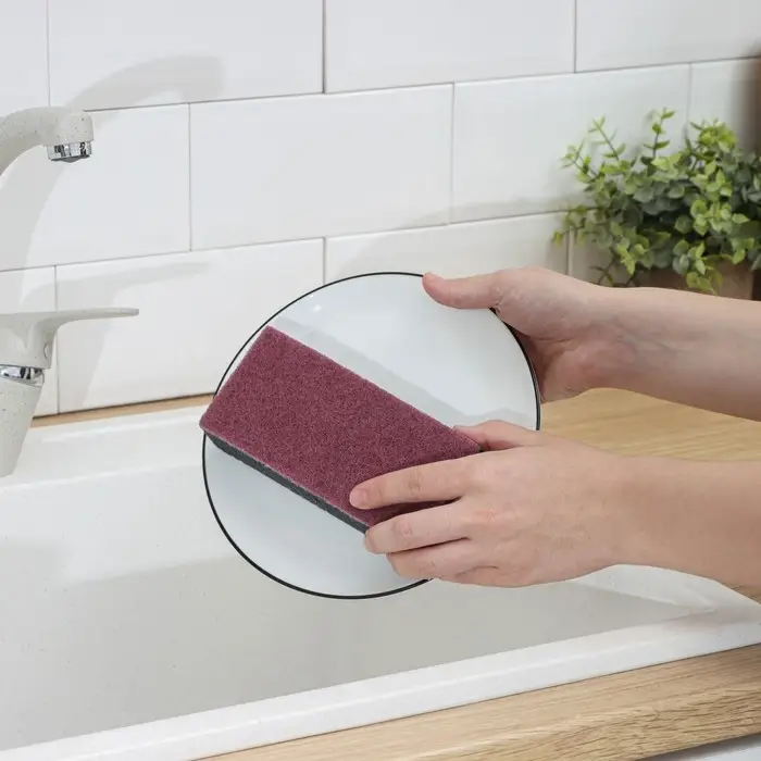 Губка бытовая с чистящим слоем Raccoon «Лофт», 1 шт, 15×7×4 см, крупонопористый поролон Губка бытовая с чистящим слоем Raccoon «Лофт», 1 шт, 15×7×4 см, крупонопористый поролон