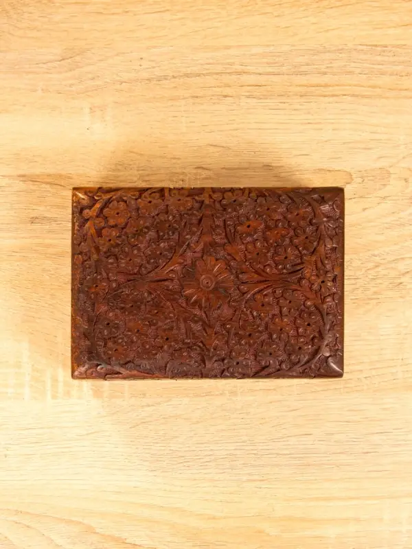 Шкатулка резная "Текстура" 18х13х6 см, дерево шишам