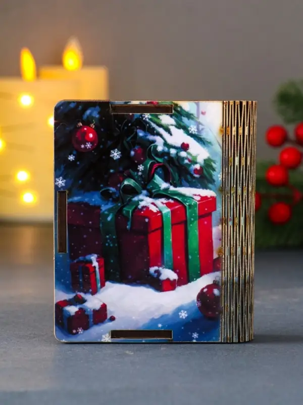 Шкатулка-конверт для для подарочных карт или денег № 1 "Снегирь на елке". 9,8х8,5х2 см.