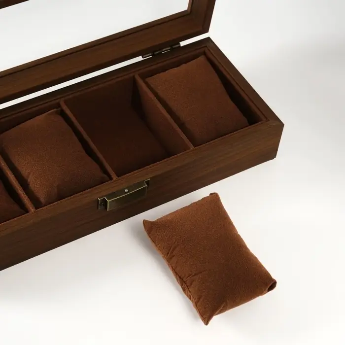 Шкатулка дерево под часы 4 деления   Шкатулка дерево под часы 4 деления  "Стиль" коричневая 12х31х7,5 см