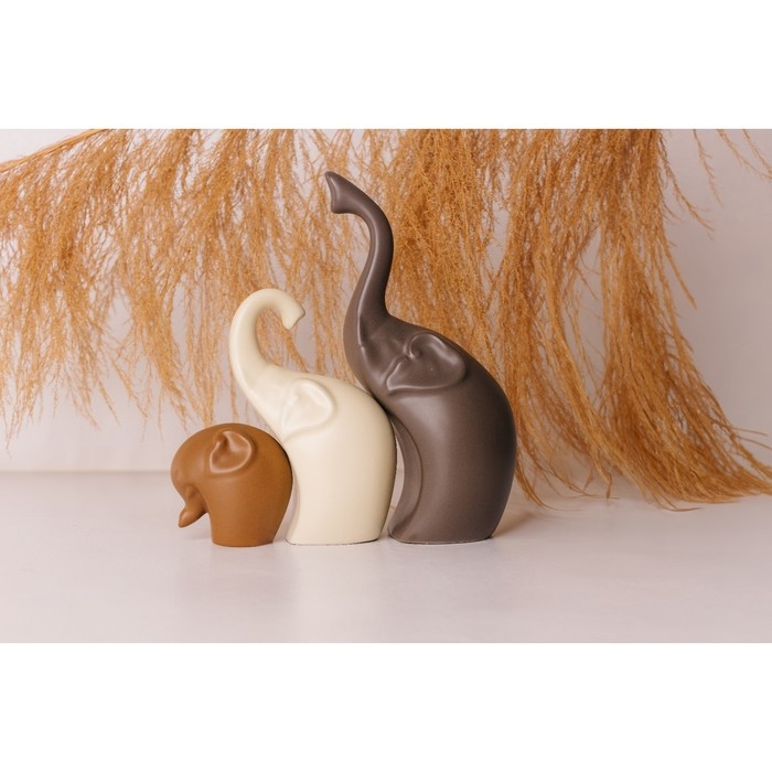 Сувенир керамика Сувенир керамика "Семейство слонов" матовый набор 3 шт 7х7 12х12 22х13 см