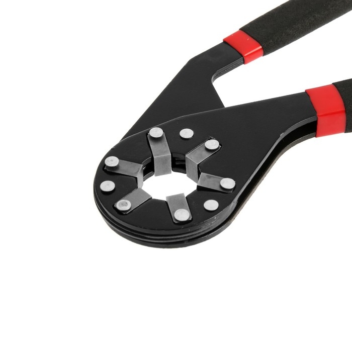 Ключ гаечный универсальный ТУНДРА  Ключ гаечный универсальный ТУНДРА "Bionic", обрезиненные рукоятки, 12 - 20 мм