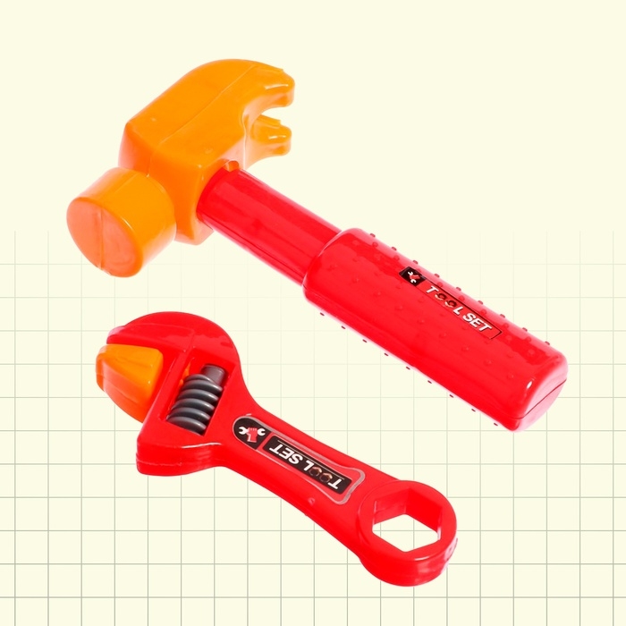 Игровой модуль в чемодане «Мастерская», 25 предметов Игровой модуль в чемодане «Мастерская», 25 предметов