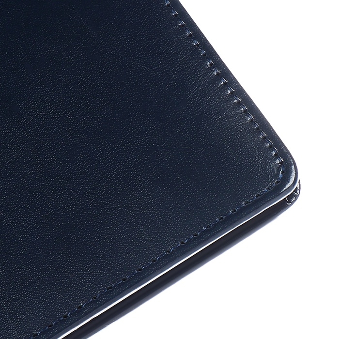 Телефонная книга А5, 64 листа deVENTE. Bravo, твердая обложка из искусственной кожи с поролоном, кремовый блок 70 г/м2, синий Телефонная книга А5, 64 листа deVENTE. Bravo, твердая обложка из искусственной кожи с поролоном, кремовый блок 70 г/м2, синий