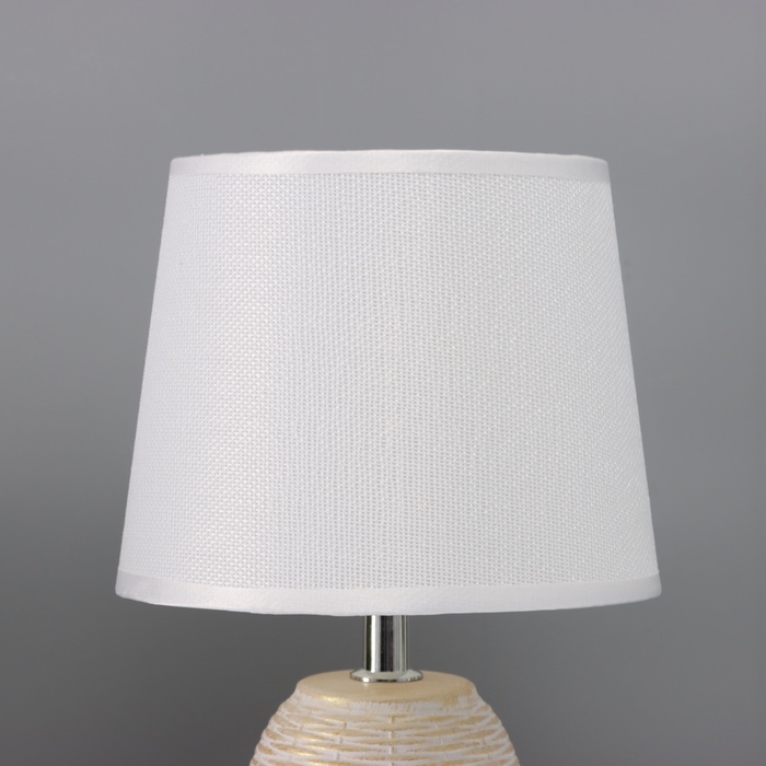 Лампа настольная Лампа настольная "Плетение" 1х40Вт Е14 белый 20х20х34см