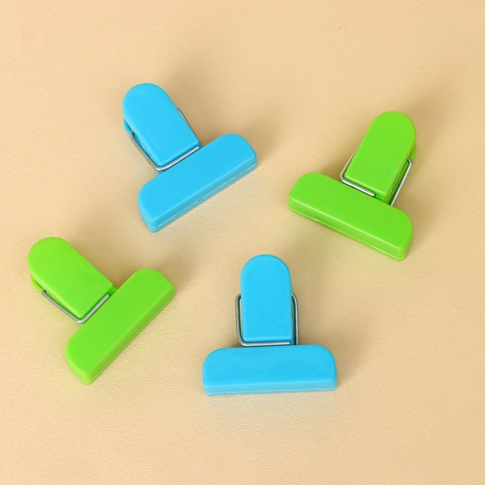 Набор зажимов для пакетов, 4×1,7 см, 4 шт, цвет МИКС Набор зажимов для пакетов, 4×1,7 см, 4 шт, цвет МИКС