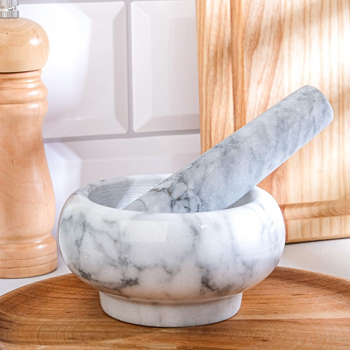 Ступка с пестиком средняя, 130 мл, 5,5см, белый мрамор Ступка с пестиком средняя, 130 мл, 5,5см, белый мрамор
