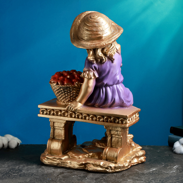 Фигура "Девушка на скамье" бронза, 21х28х44см