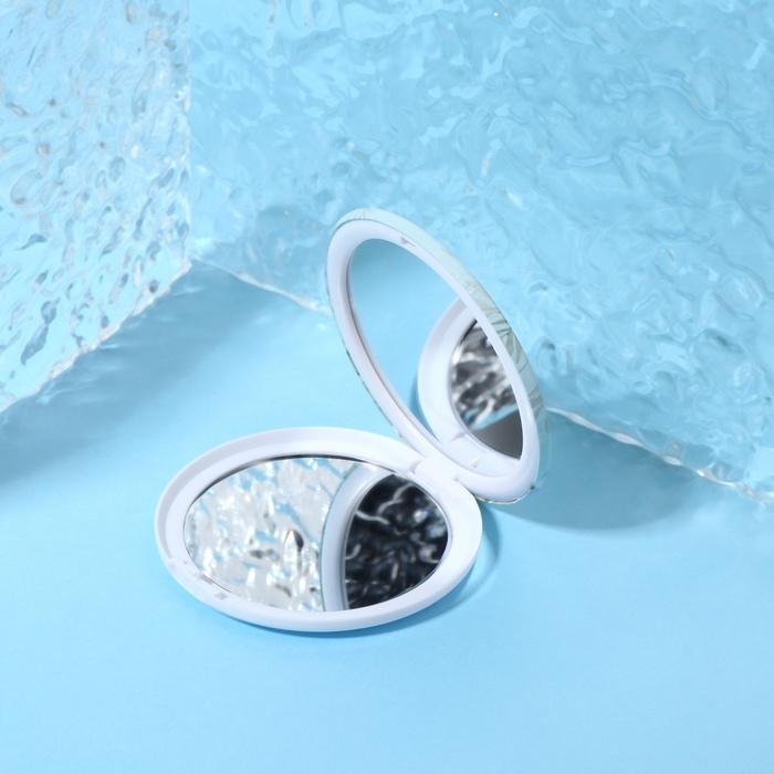 Зеркало складное «Цветы», d = 7,5 см, цвет голубой Зеркало складное «Цветы», d = 7,5 см, цвет голубой