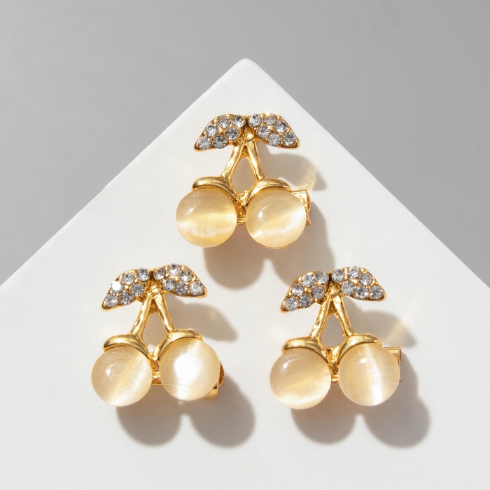 Брошь «Вишенки» наливные, цвет белый в жёлтом золоте (неделимая фасовка 12 шт., цена за шт.) Брошь «Вишенки» наливные, цвет белый в жёлтом золоте (неделимая фасовка 12 шт., цена за шт.)