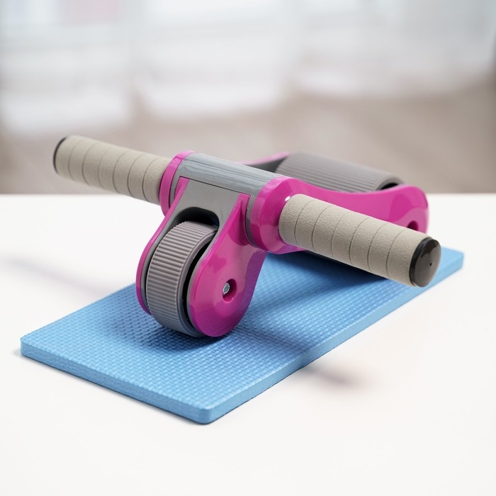 Ролик для пресса ONLYTOP, 33х24х24 см, с ковриком, цвет серый/розовый Ролик для пресса ONLYTOP, 33х24х24 см, с ковриком, цвет серый/розовый