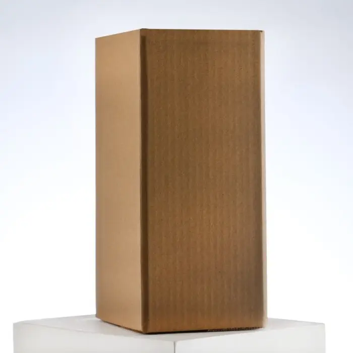 Кубок 014, наградная фигура, золото, подставка пластик, 32.5&times;16&times;8.5 см