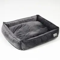 Лежанка для кошек и собак велюровая Pet Lab, 55 х 50 х 15 см, серая