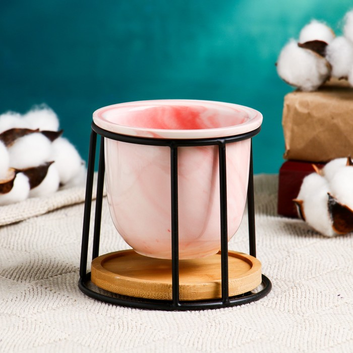 Горшок "Сосуд" розовый на подставке, 11х10см