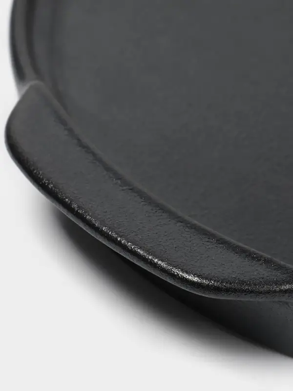 Блюдо для подачи с клош крышкой Magistro &laquo;Галактика&raquo;, фарфор, d=22 см, чёрный