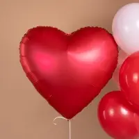 Воздушный шар фольгированный 30" &laquo;Красное сердце&raquo;, сатин