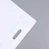 Пакет полиэтиленовый с вырубной ручкой, Белый 30&times;40 См, 70 мкм