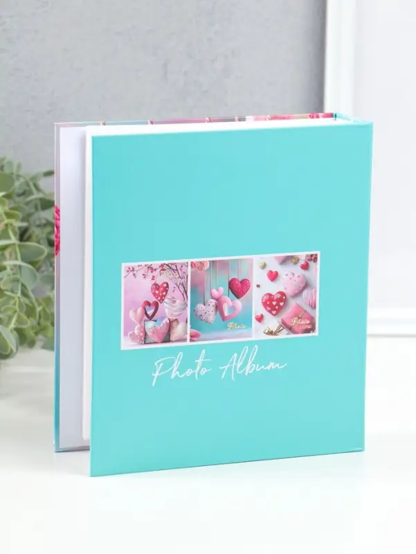 Фотоальбом на 100 фото 13х18 см "Сердца на веревочках" в коробке 5х18х20,5 см