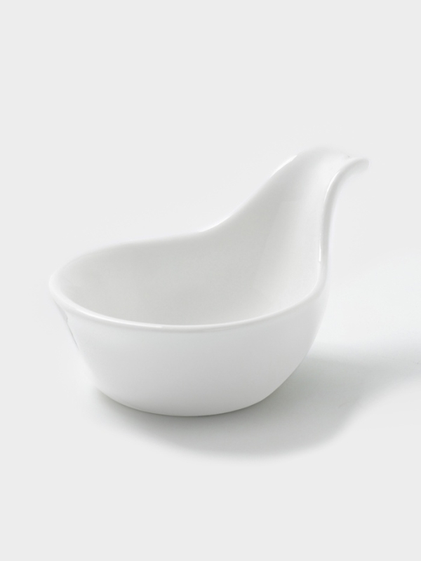 Соусник Hanna Knövell, с ручкой, фарфор, белый Соусник Hanna Knövell, с ручкой, фарфор, белый