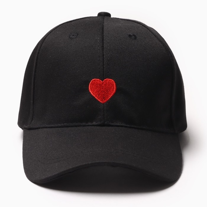 Кепка женская MINAKU Кепка женская MINAKU "Сердце", цвет чёрный, размер 56-58