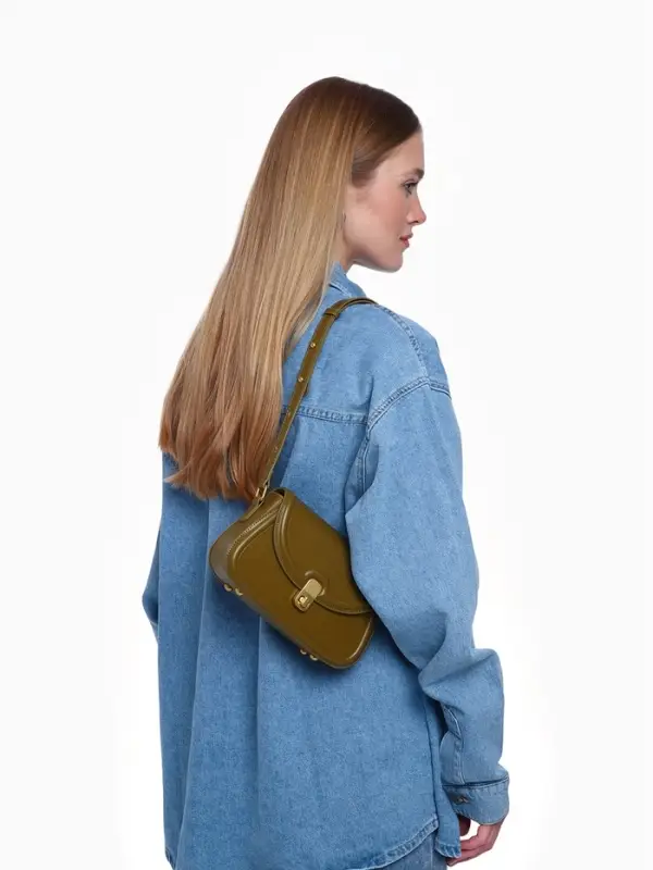 Сумка женская мессенджер TEXTURA на клапане, 23&times;6&times;13 см, хаки