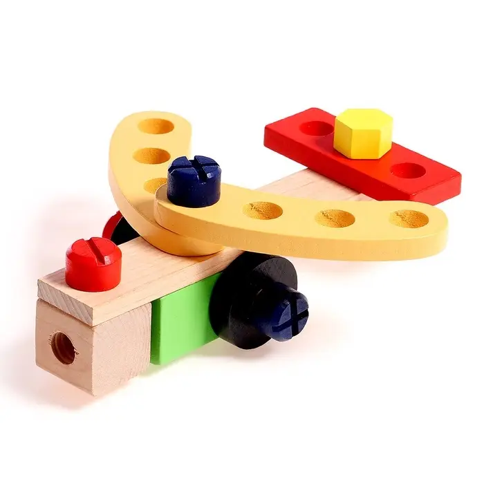 Игровой набор &laquo;Набор плотника и конструктор в чемоданчике&raquo; 7&times;30&times;23 см, 33 элемента