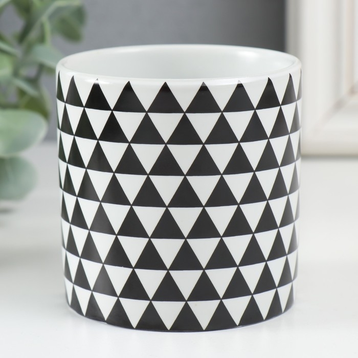 Вазон керамика Вазон керамика "Чёрные треугольники" 200 мл 7,3х7,3х7,3 см