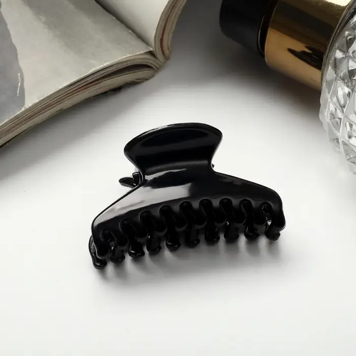 Крабик для волос «Маленькая классика», овал, 4 см, чёрный Крабик для волос «Маленькая классика», овал, 4 см, чёрный