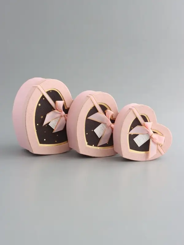 Набор коробок 3 в 1 сердца 22 х 20 х 9;  18.5 х 17 х 7.5; 16 х 14 х 6 см