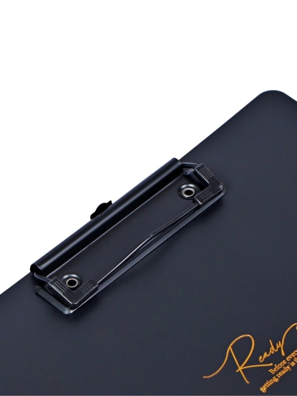 Планшет с прижимом формат А4 пластик1600мкр,Черная с металлизированной отделкой МИКС Планшет с прижимом формат А4 пластик1600мкр,Черная с металлизированной отделкой МИКС