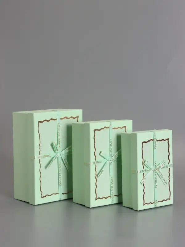 Наборок коробок 3 в 1 прямоугольные 23*16*9.5 21*14*8.0 19*12*6.5 см