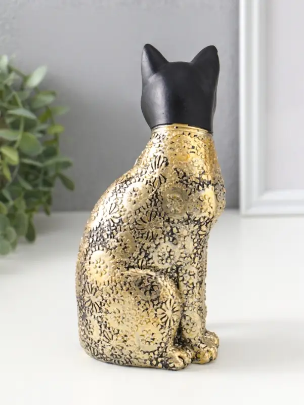 Сувенир полистоун "Чёрная кошка с бабочкой на хвосте" с золотом 9х9х19 см