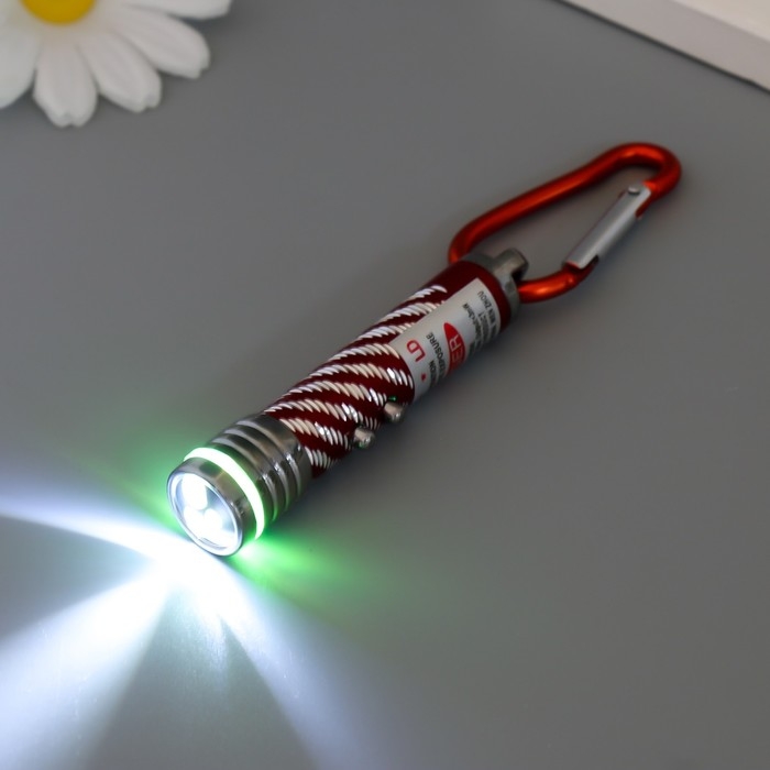 Фонарик+лазер на карабине + 2 режима Фонарик+лазер на карабине + 2 режима "Указка, с рисунком" МИКС 7,5х1,5х1,5 см